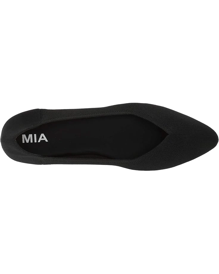 MIA Kerri | Flats 4 MIA Kerri | Flats - Image 2