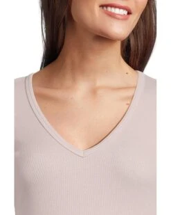 Michael Stars Remi V-neck Tee | Shirts & Tops -Fit Shoe Store 71Exkv0ahRL. AC SR736920