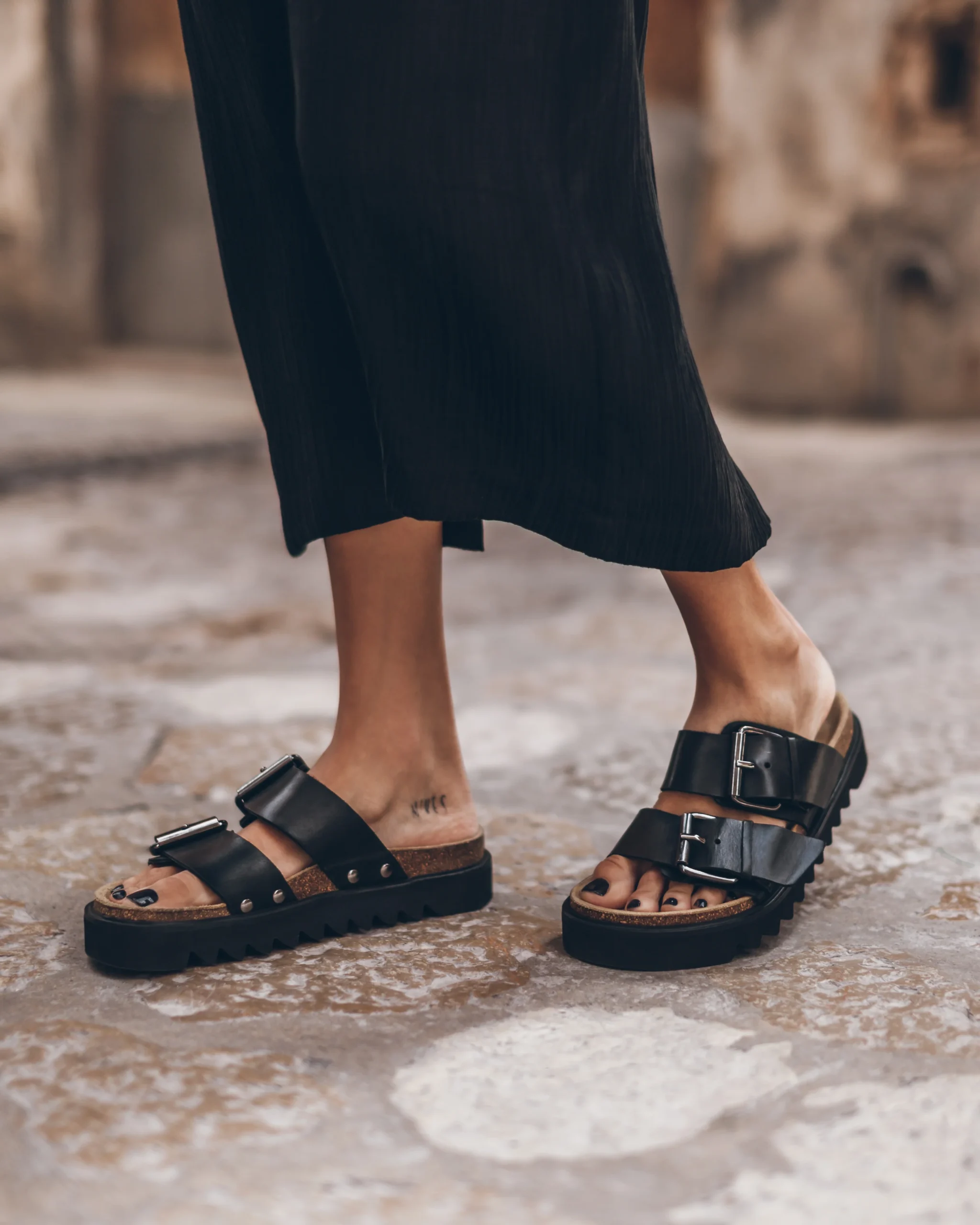 Fit Shoe Store 20 Fit Shoe Store -Fit Shoe Store mikuta the black long lyocell slip dress the black leather buckle sandals aina b SS25 7162 scaled